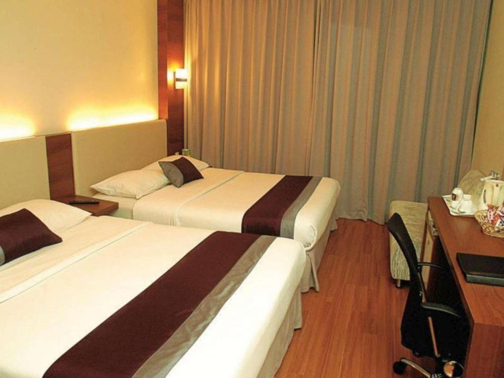 Grand Cemara