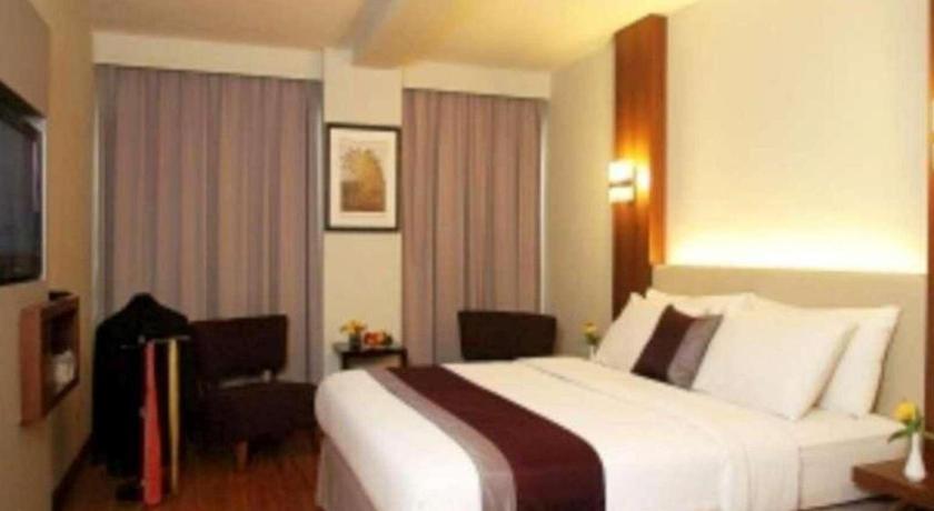 Hotel Grand Cemara 3*